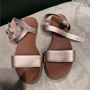Universal Thread Metallic Sandals